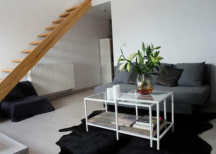 Privatunterkunft Upstairs9000